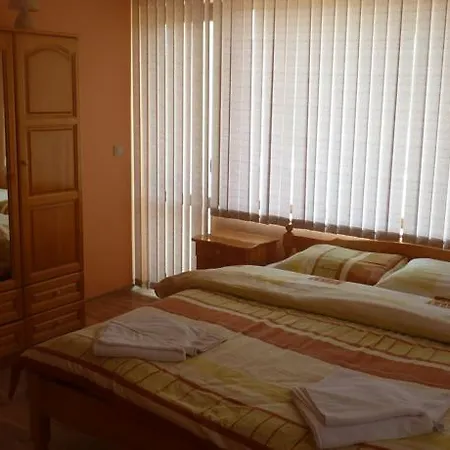 Holiday home Shiroki Dol Near Borovets