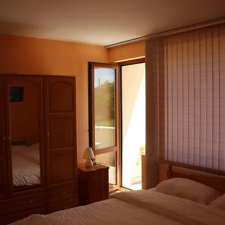 Holiday home Shiroki Dol Near Borovets