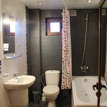 Holiday home Shiroki Dol Near Borovets Belchin