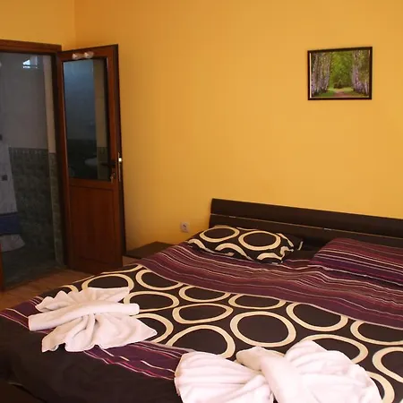 Holiday home Shiroki Dol Near Borovets *